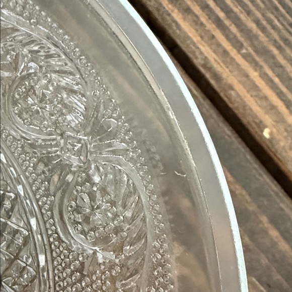 Elegant Clear Glass Decorative Bowl with Lid - Picture 6 of 6